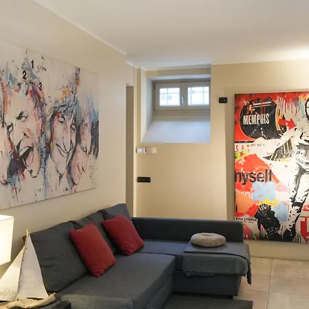 La Della Rocca Turin